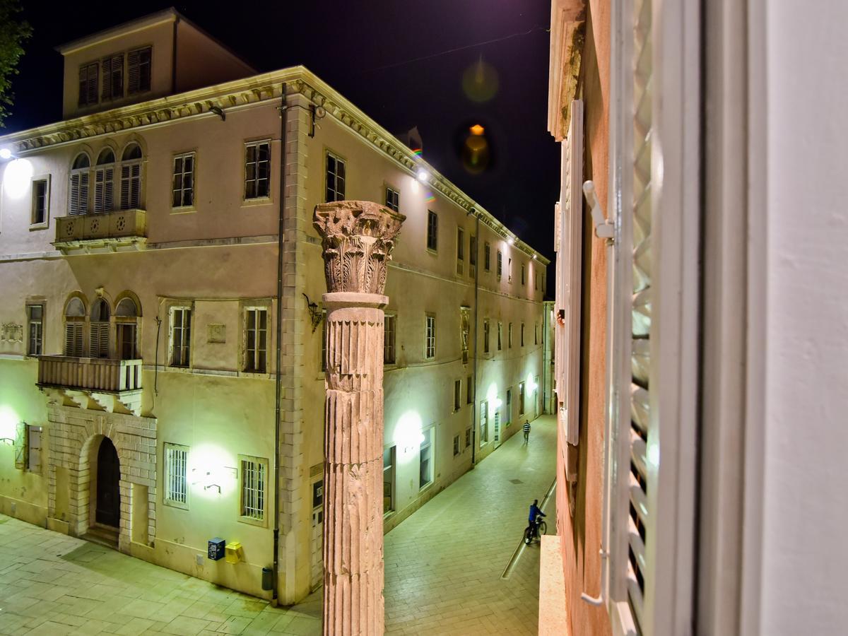 Luxury Colonna 4*, Center Penzión pre hostí Zadar